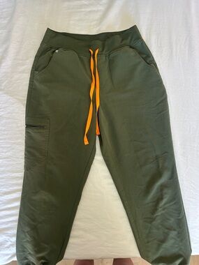 Figs Zamora Scrub Pants